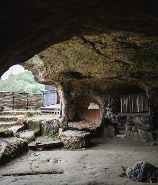 Grotte cluzeaux préhistoire tourisme périgord Château de Commarque 039 @ERphotos