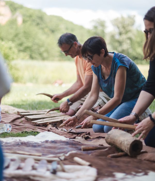 Visite château Périgord activité enfants musique médiévale Château de Commarque CA 264 @ERphotos